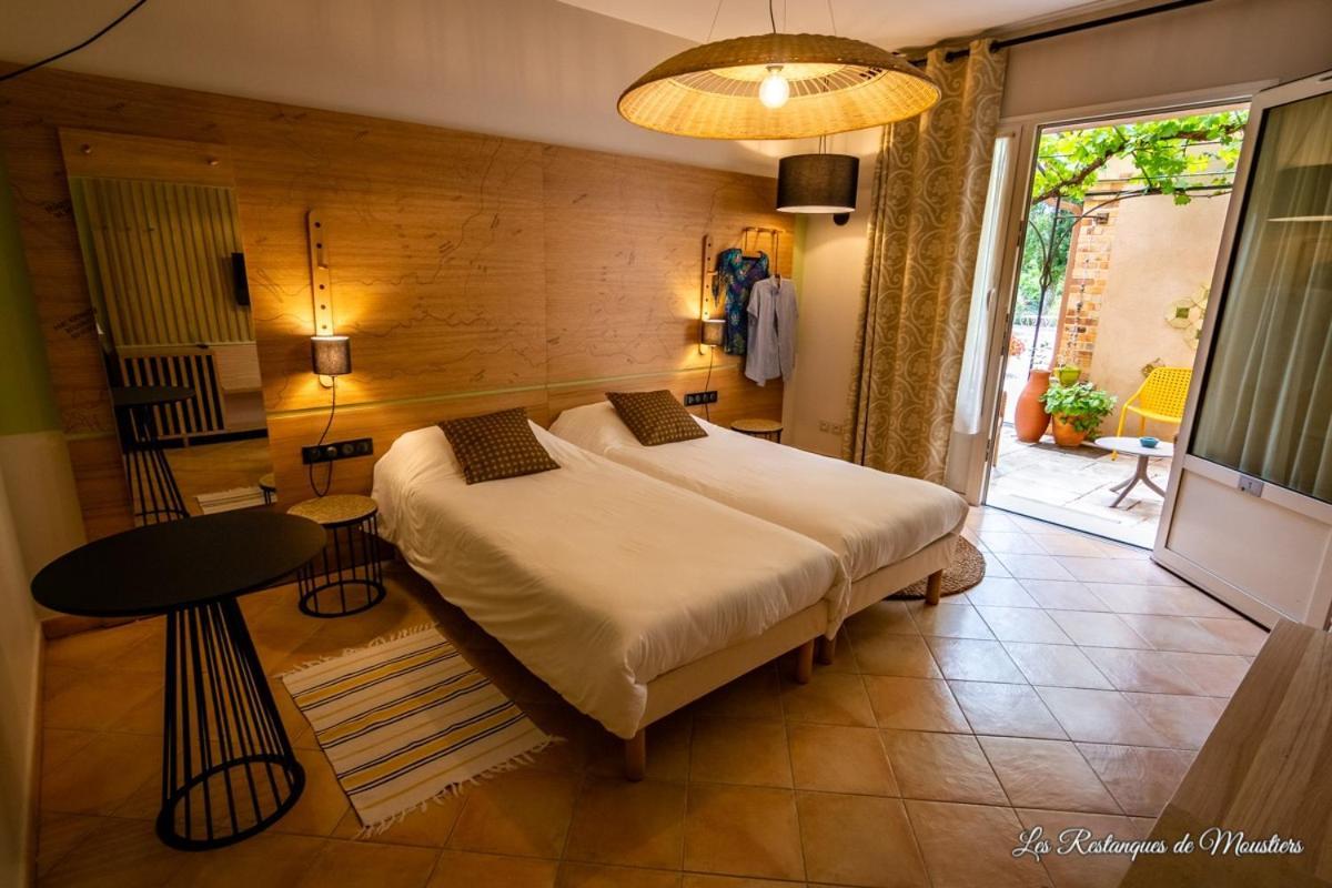 Hotel Les Restanques De Moustiers Ngoại thất bức ảnh